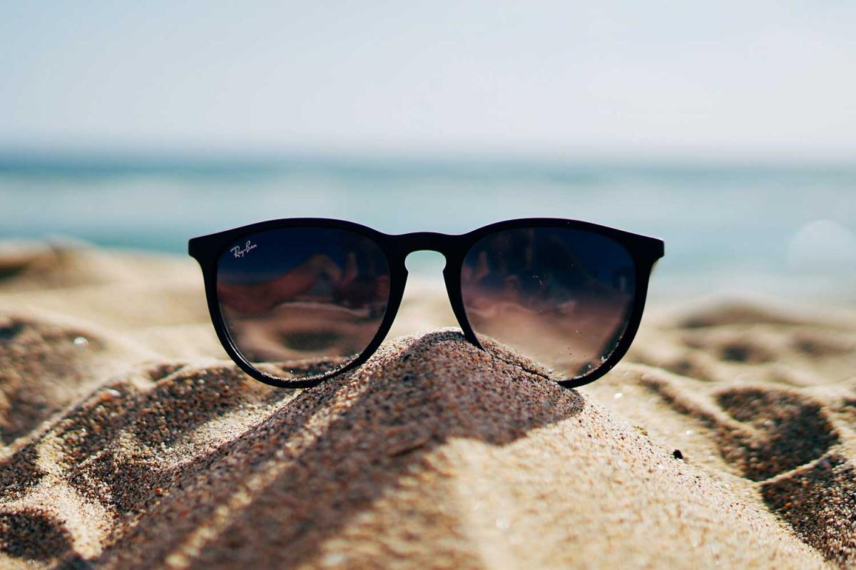Sunglasses Day Holiday Smart
