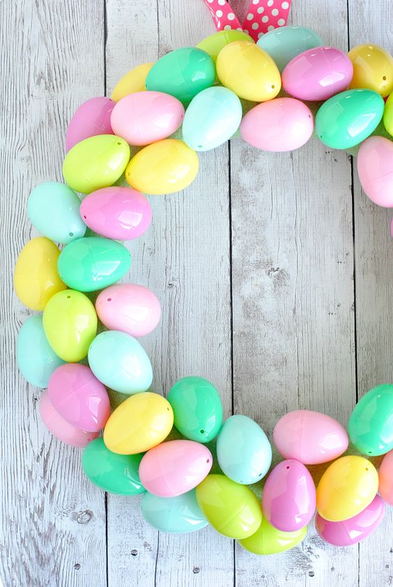 11 DIY Easter Projects Using Plastic Eggs