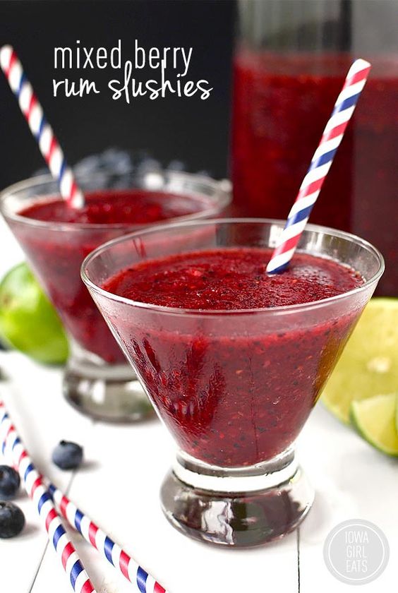 18 Refreshing July 4th Cocktails | Holiday Smart