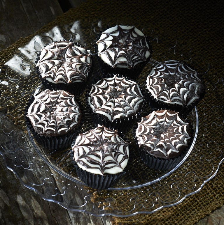 38 Delicious Halloween Cupcakes