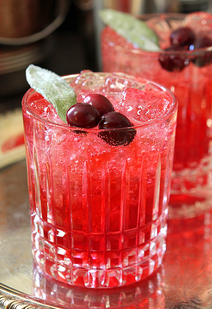 20 Delicious Thanksgiving Cocktails