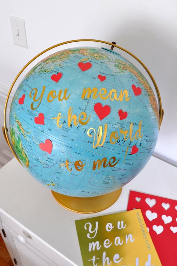 18 DIY Valentine's Day Decorations for your House