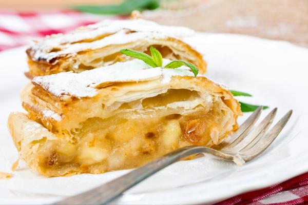 Apple Strudel Day
