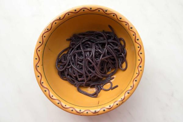 Black Noodle Day