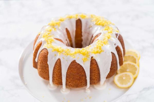 Lemon Drizzle Cake Day