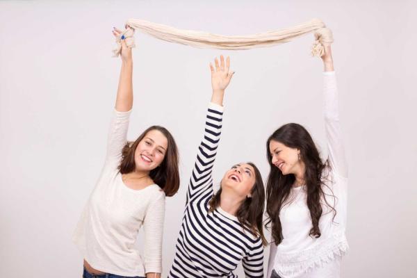 Short Girl Appreciation Day