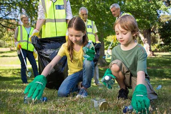 Family volunteer day