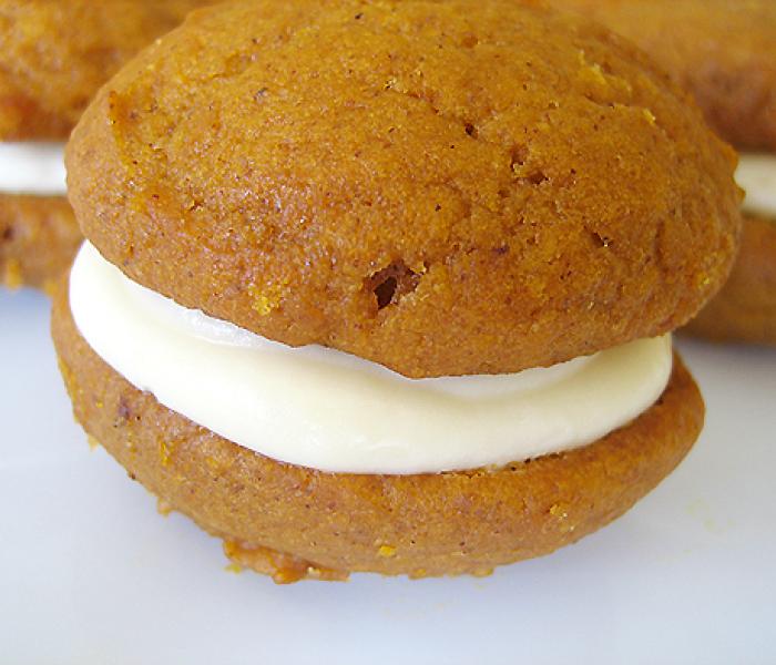 Pumpkin Whoopie Pies with Maple Cream Cheese Frosting