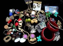 Wear Something Gaudy Day