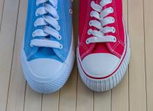 National Two Different Colored Shoes Day®